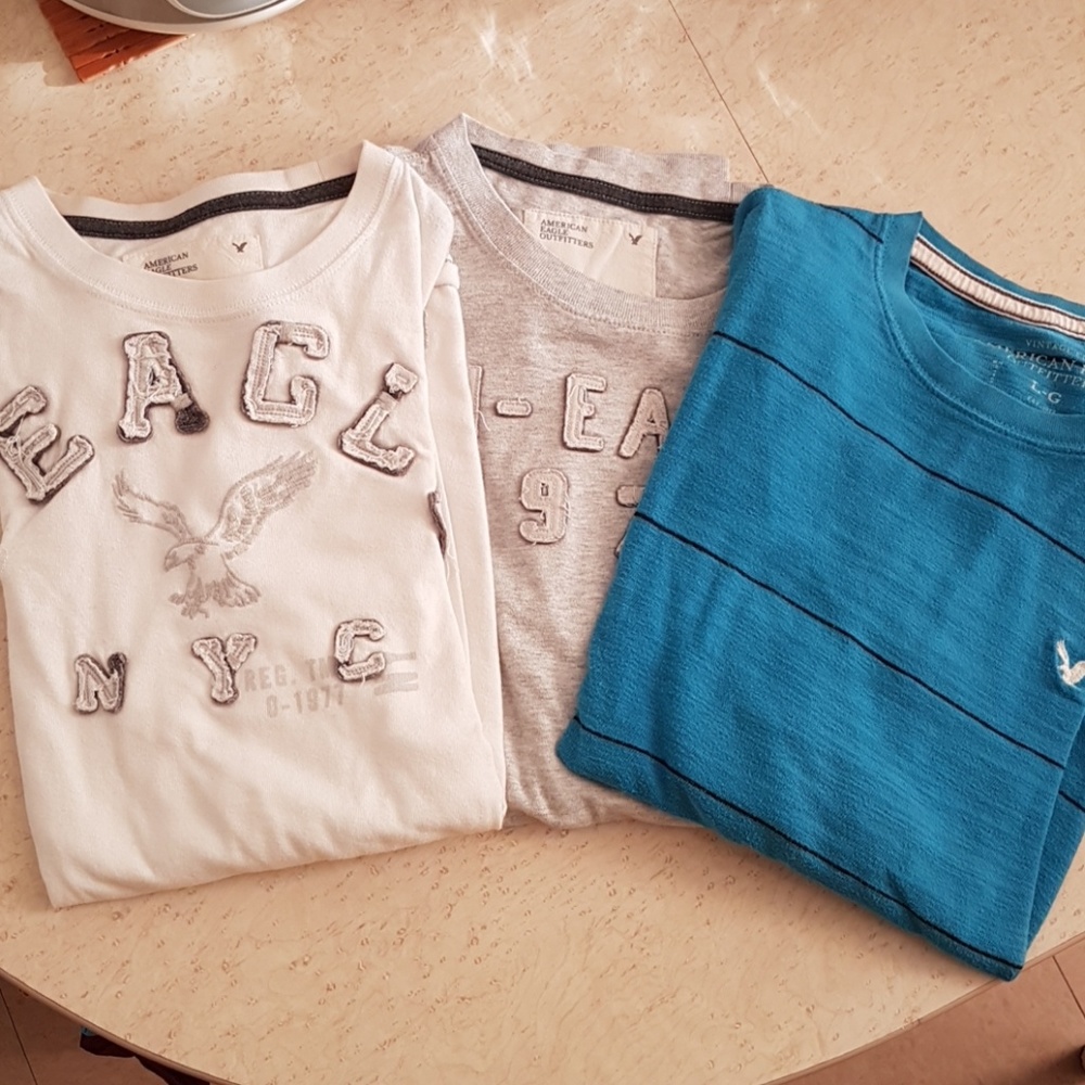 Bundle - American Eagle Outfitters. Long sleeve
